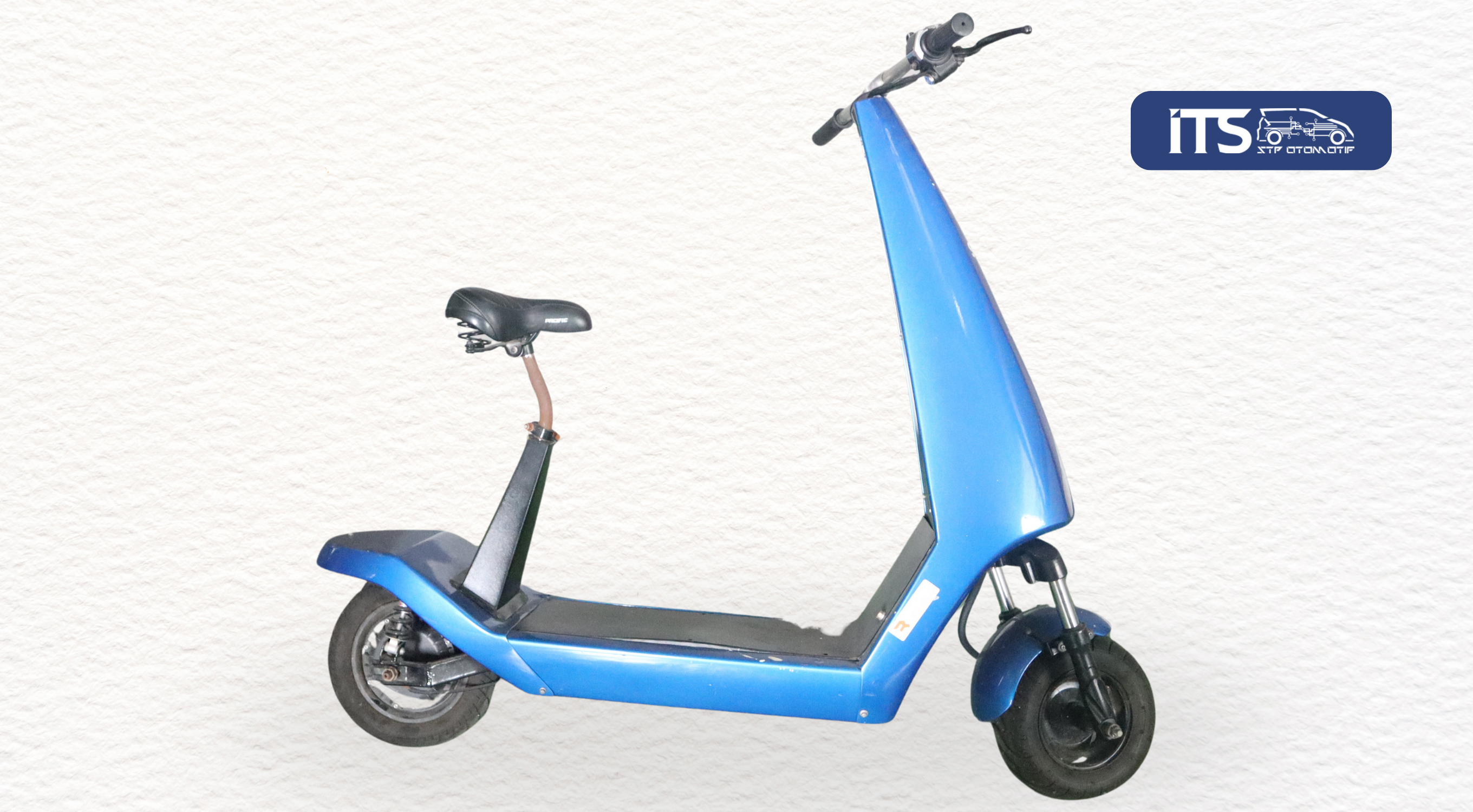 SKOEITS Electric Scooter