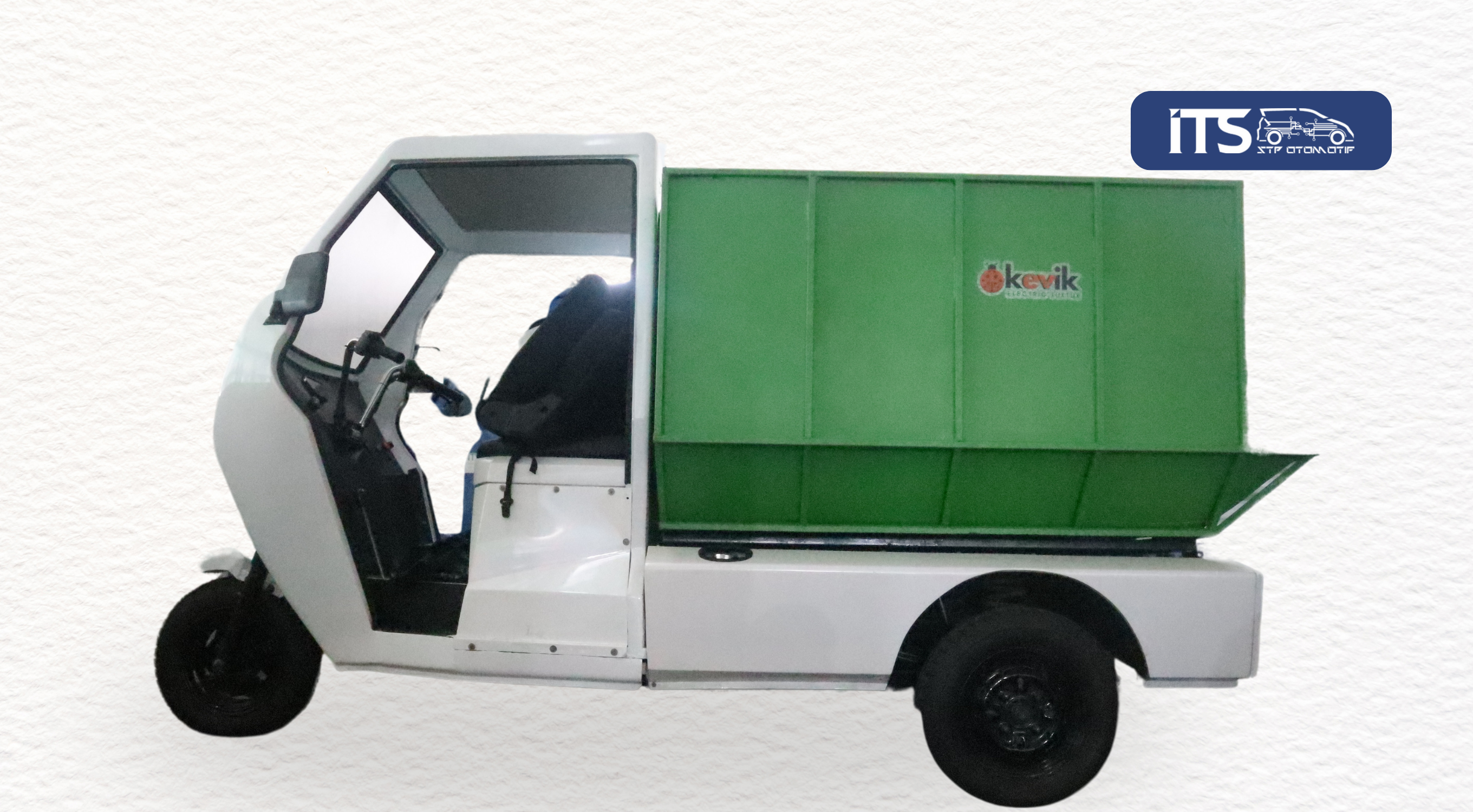 Waste Collection Three Wheel EV